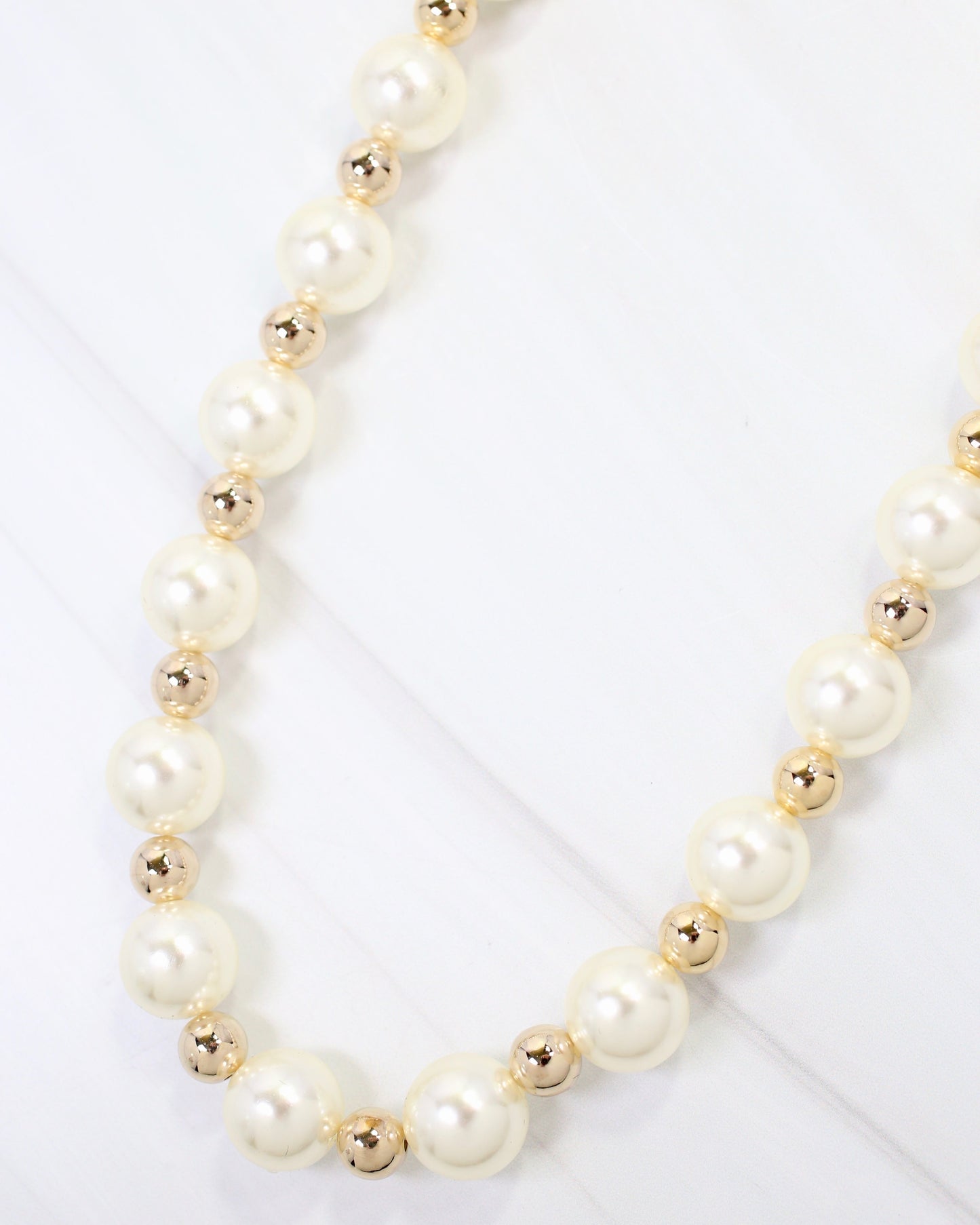 Grenada Pearl Beaded Necklace Gold