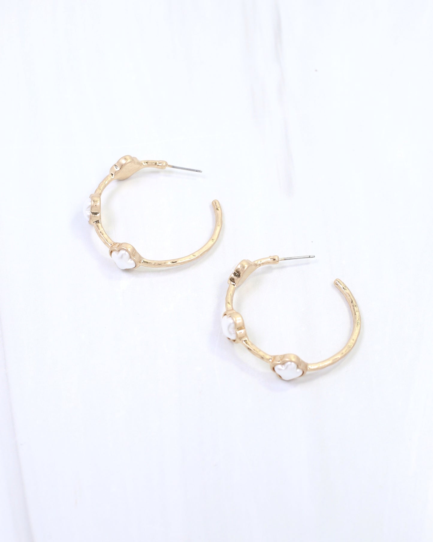 Araceli Clover Pearl Hoop Earring Worn Gold