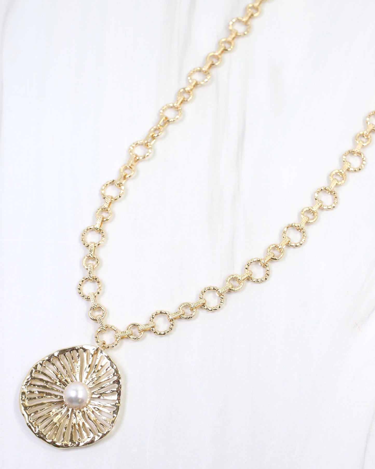 Abriella Textured Pearl Pendant Necklace Gold