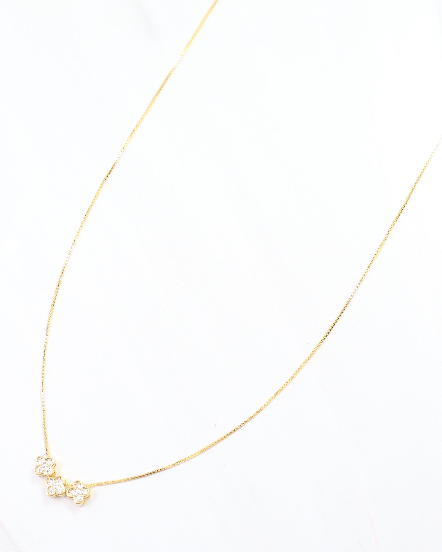 Newport Clover Necklace Gold