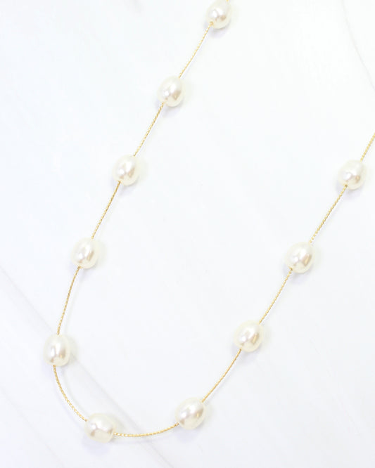 Benedict Pearl Necklace Cream