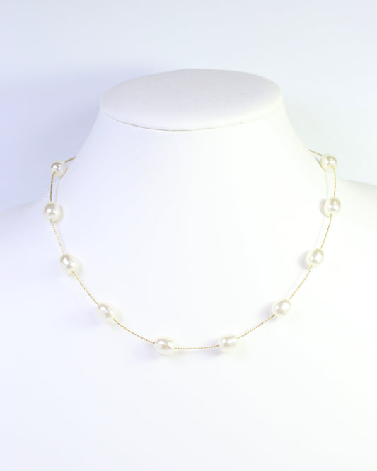 Benedict Pearl Necklace Cream