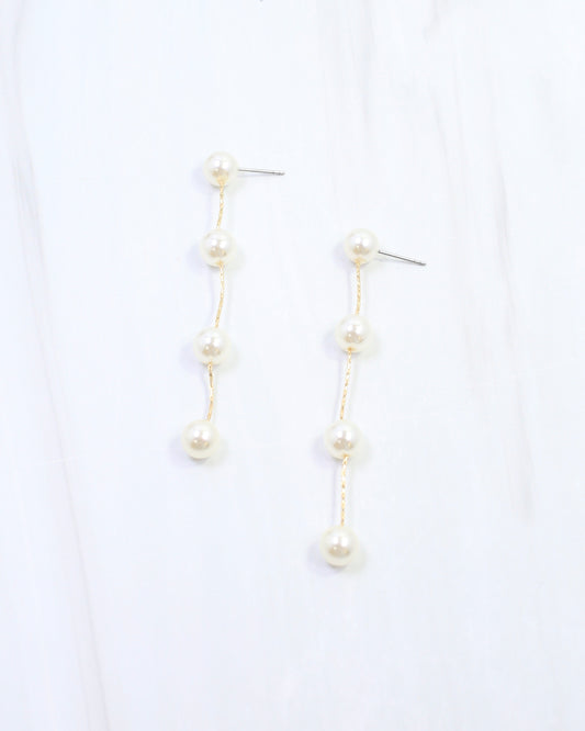 Benedict Four Pearl Drop Earring Cream