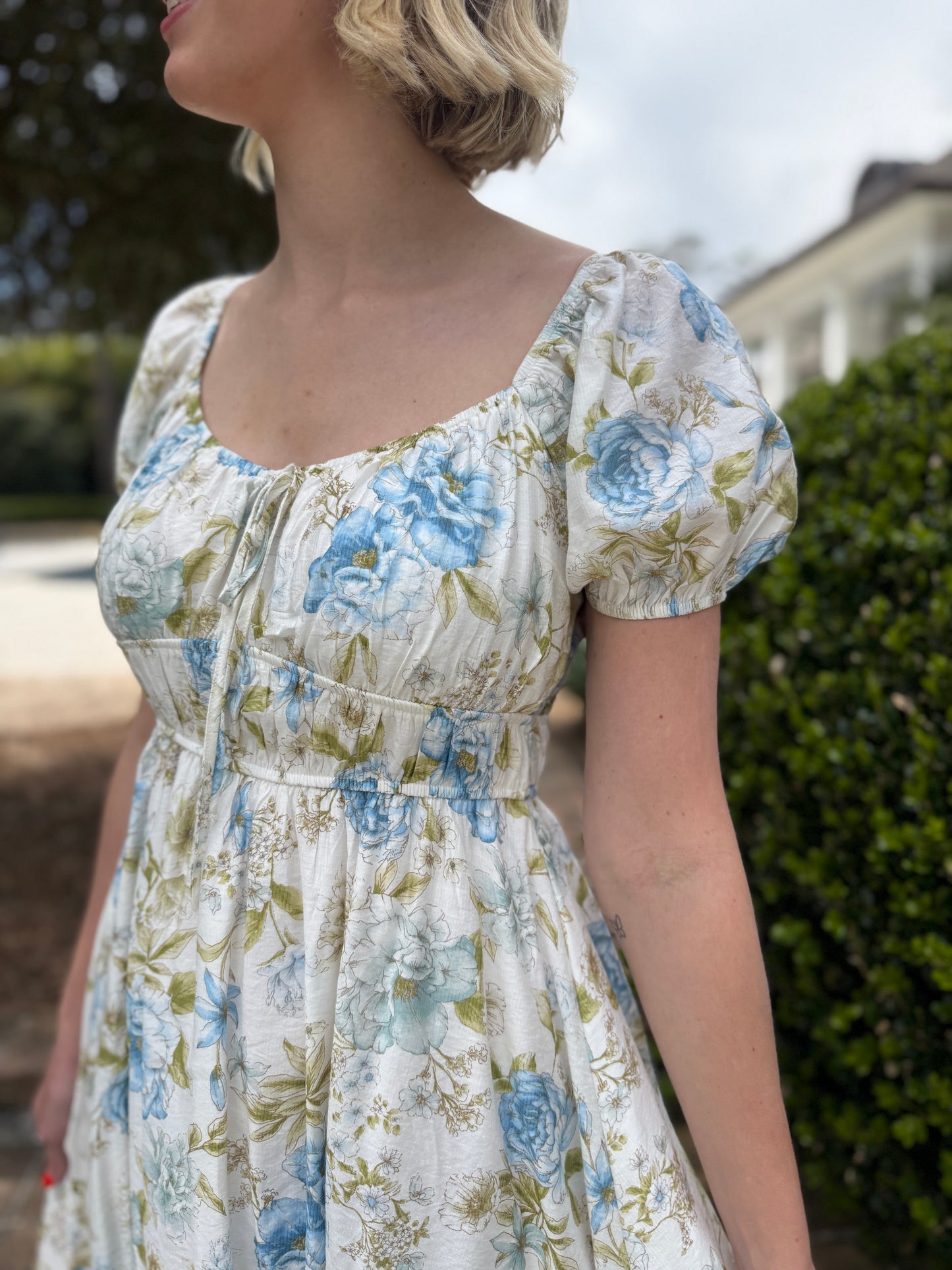 Blue Blossoms Short Sleeve Dress