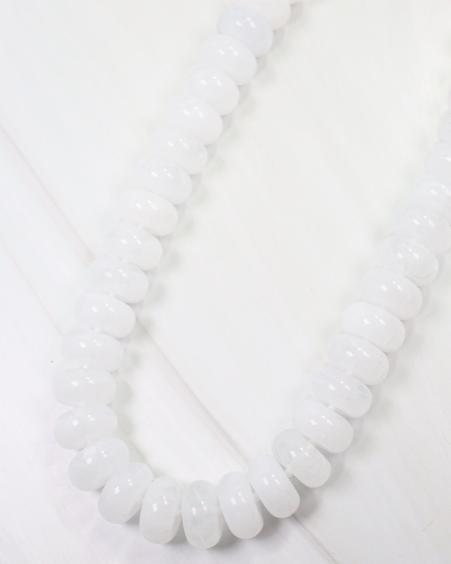 Pipestone Marble Beaded Necklace White