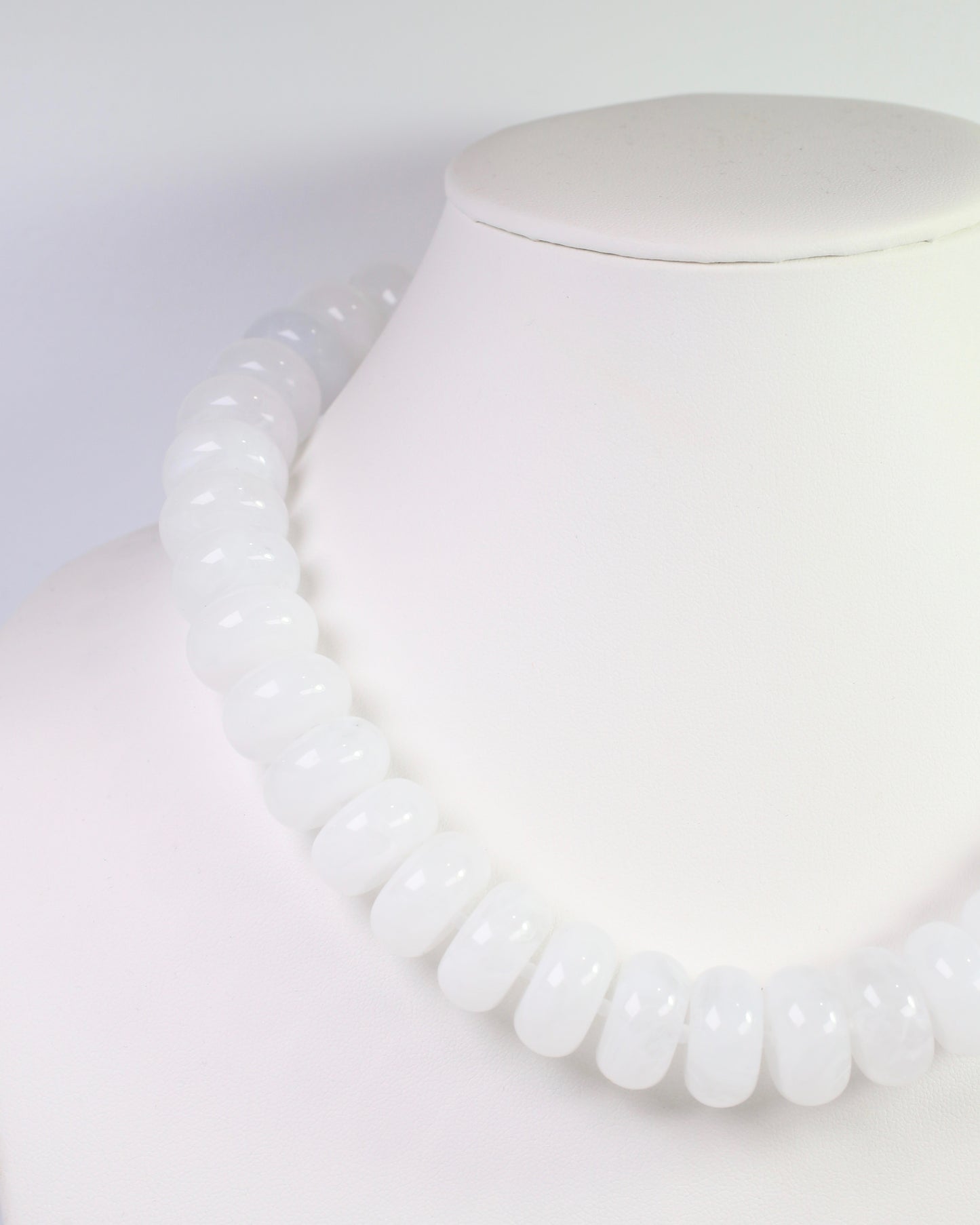 Pipestone Marble Beaded Necklace White