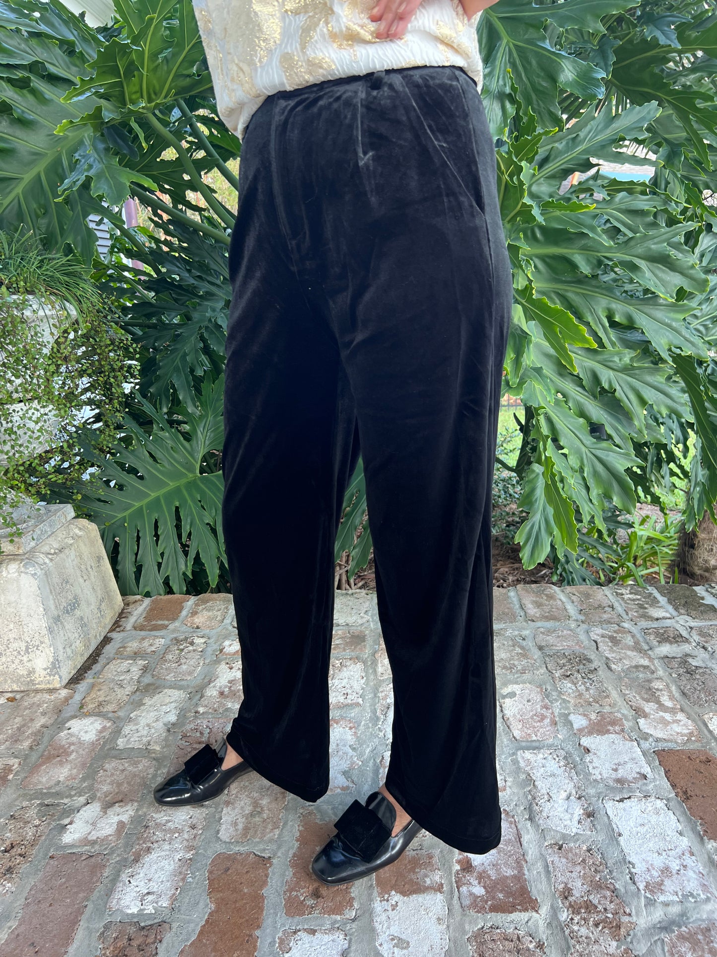 Calling It Black Velvet High Waisted Pant