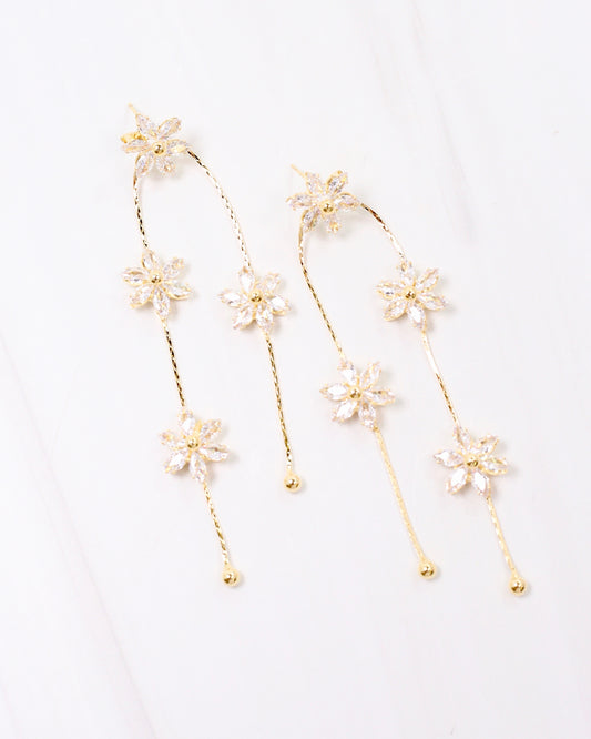 Chelsea Showstopper Earring Gold