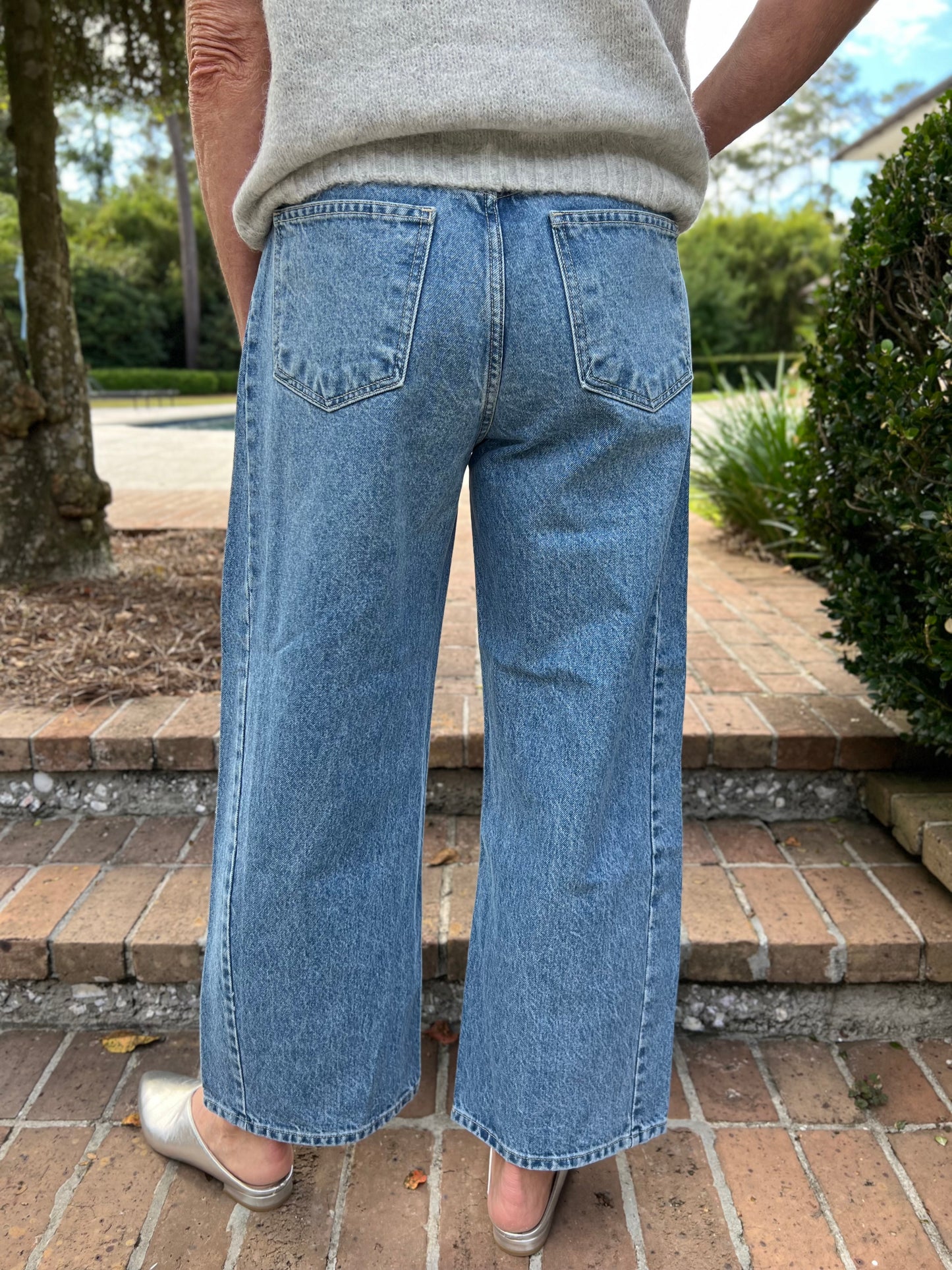 Just Black Access Denied Medium Wash Barrel Jean Twist