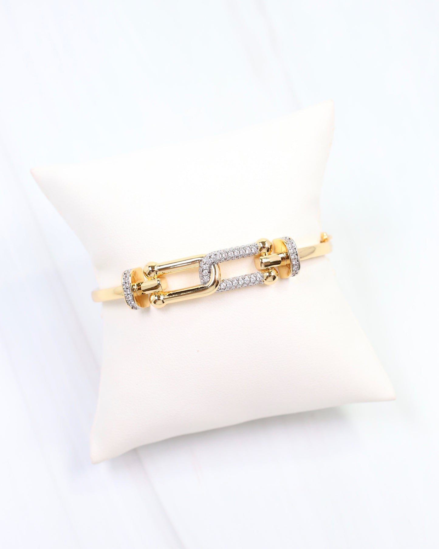 Isiah Interlocking CZ Bangle WR Gold