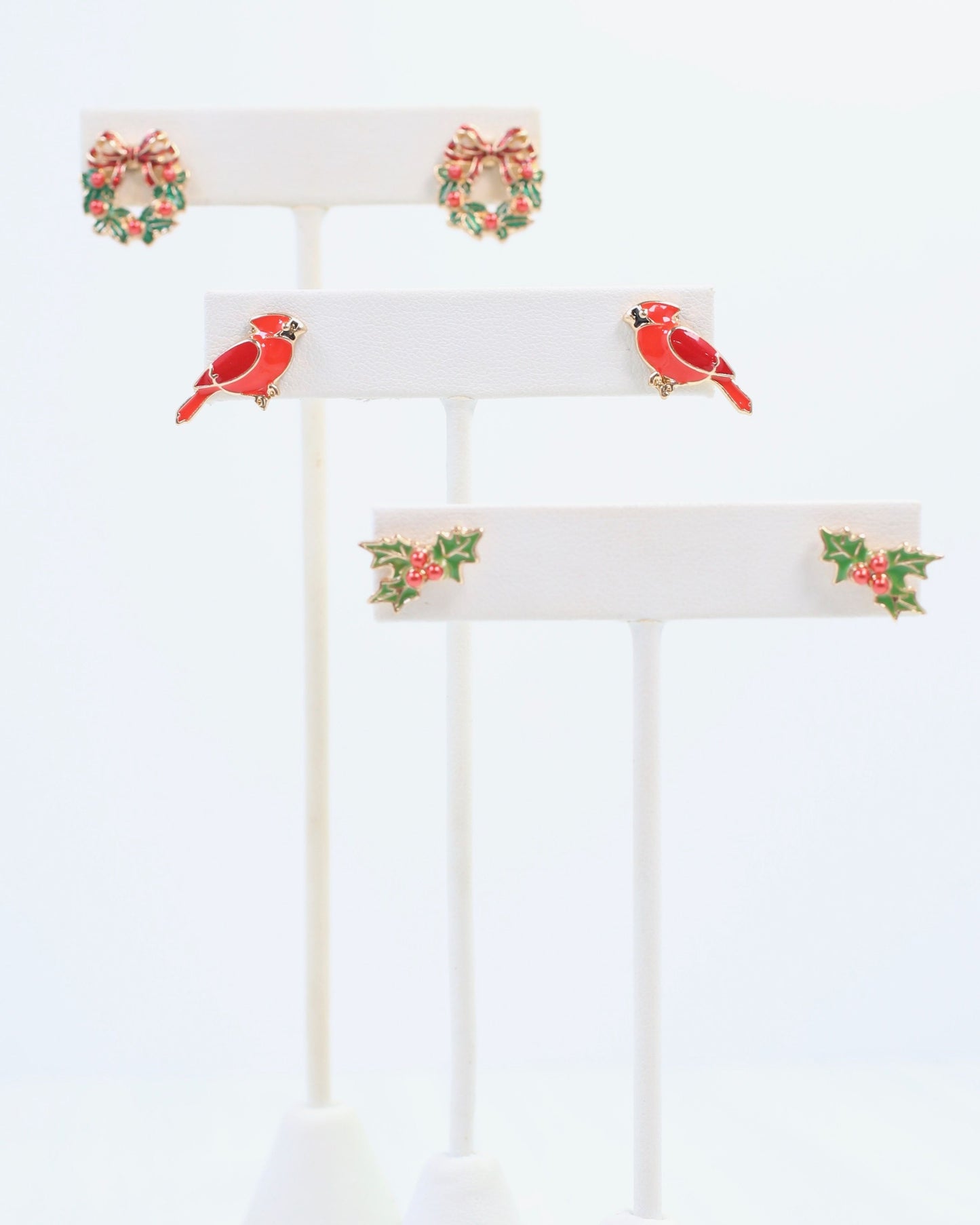 Wreath and Holly Earring Set Gold