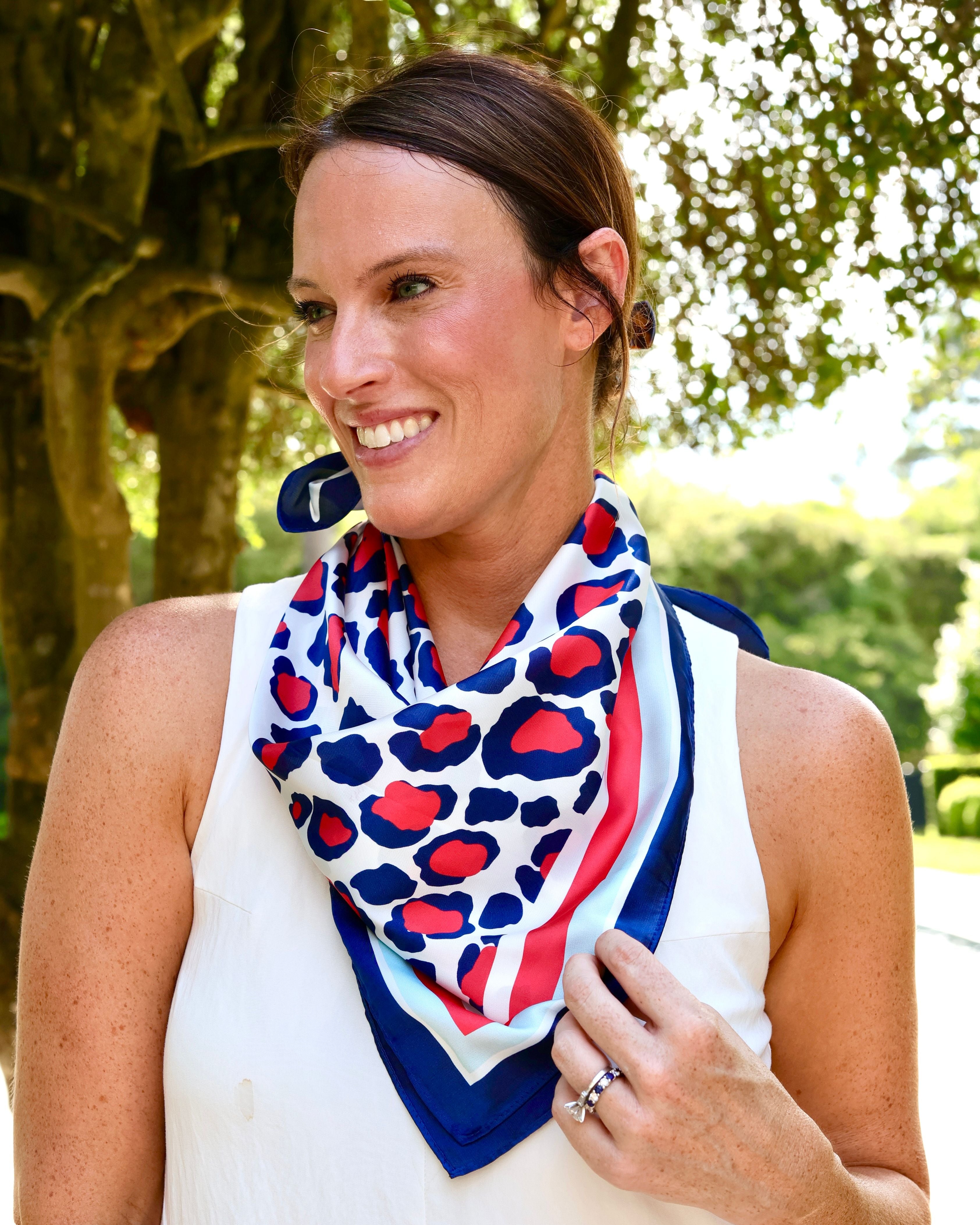 Game Day Scarves – Caroline Hill