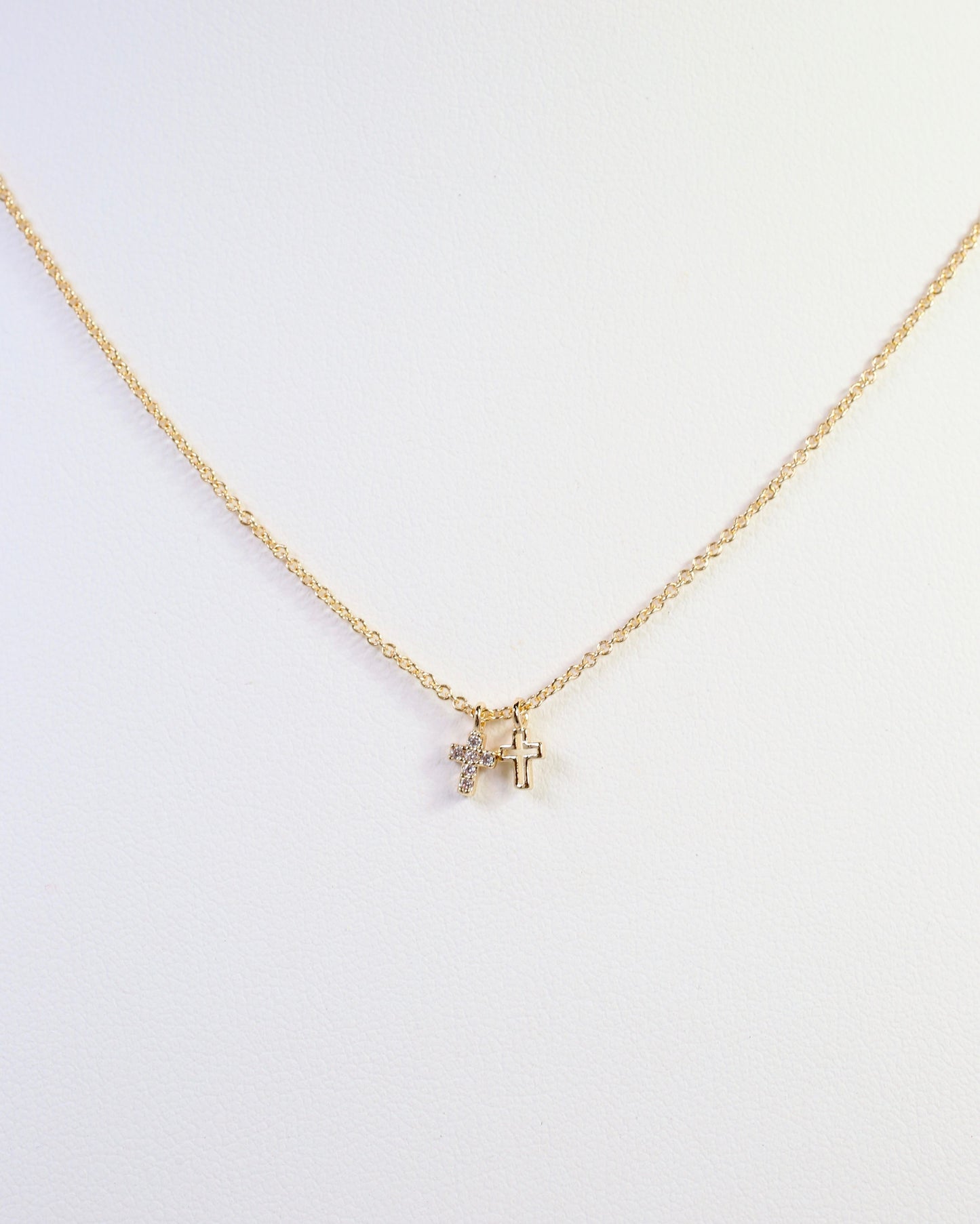 Adrian Cross Necklace Gold