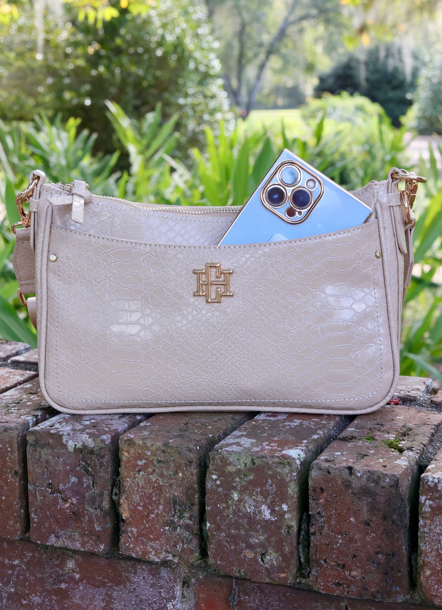 Paxton Crossbody with Pockets TAN ES