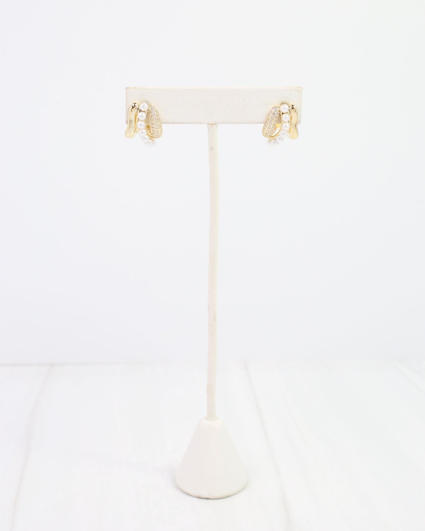 Harris CZ and Pearl Earring Gold