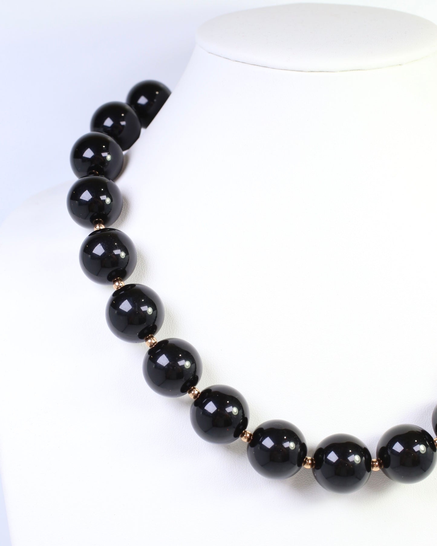 Megan Beaded Necklace Black