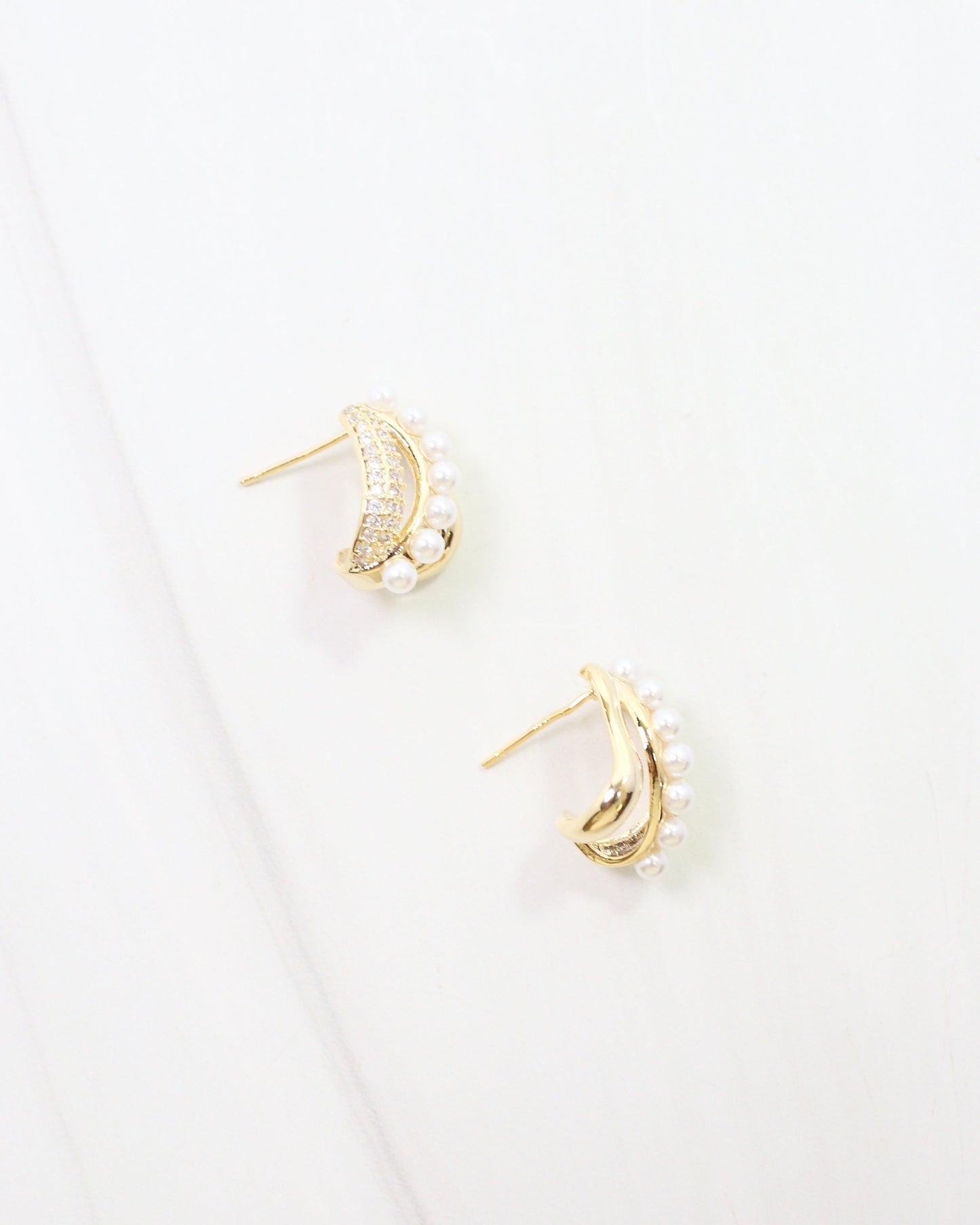 Harris CZ and Pearl Earring Gold