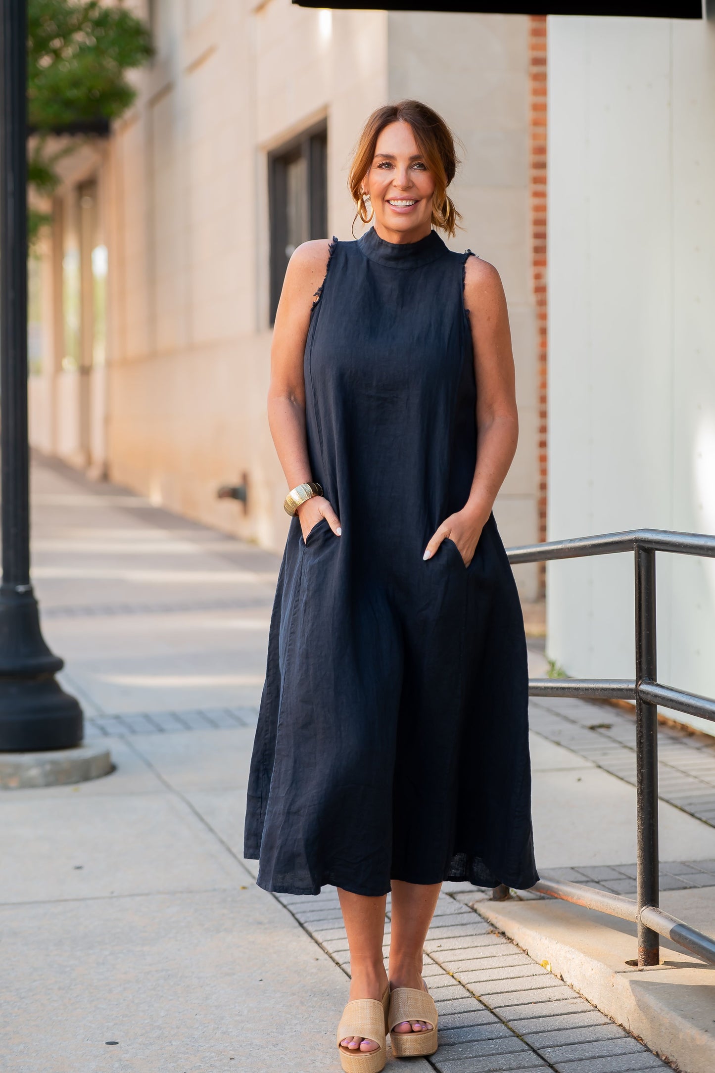 Madrid Mock Neck Linen Dress - Navy