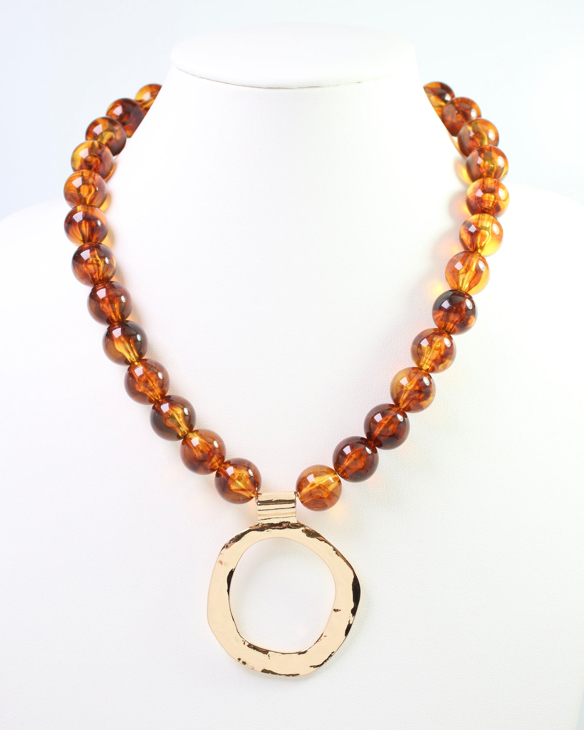 Mariah Beaded Open Pendant Necklace Tortoise