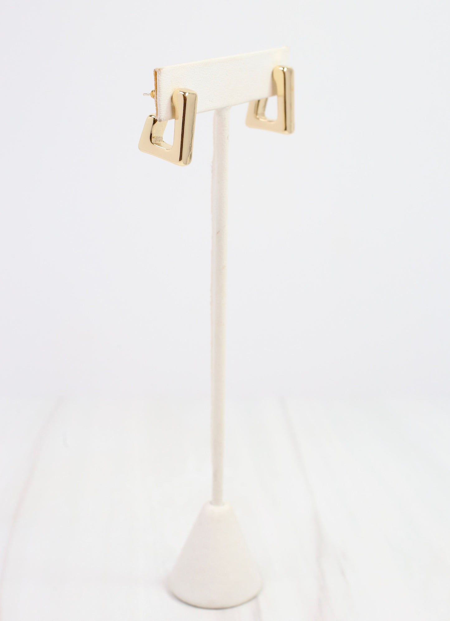 Kenneth Hoop Earring Gold