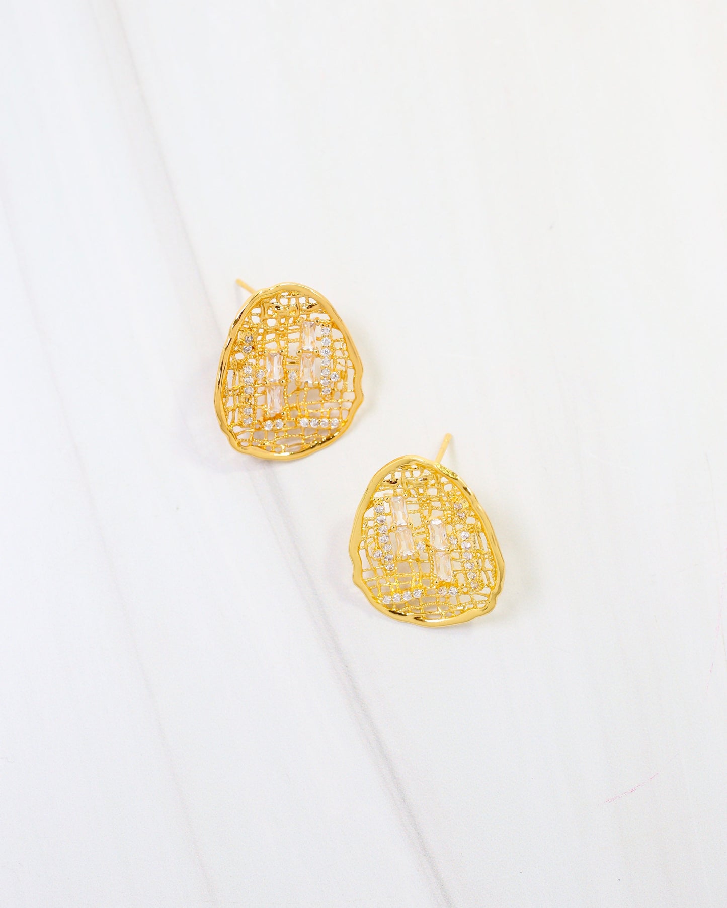 Lovington Lattice Crystal Oval Earring WR Gold
