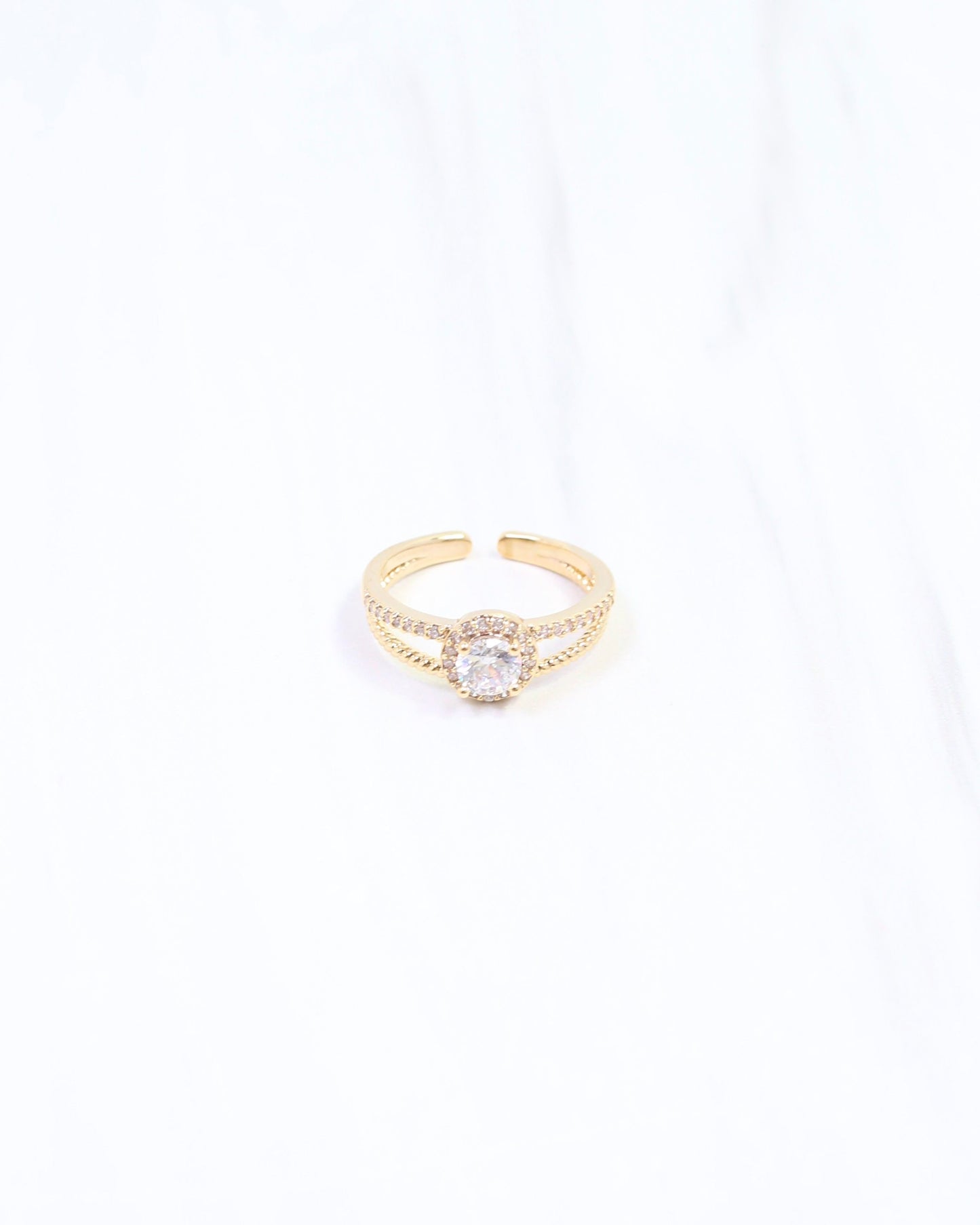 Nyla CZ Ring WR Gold