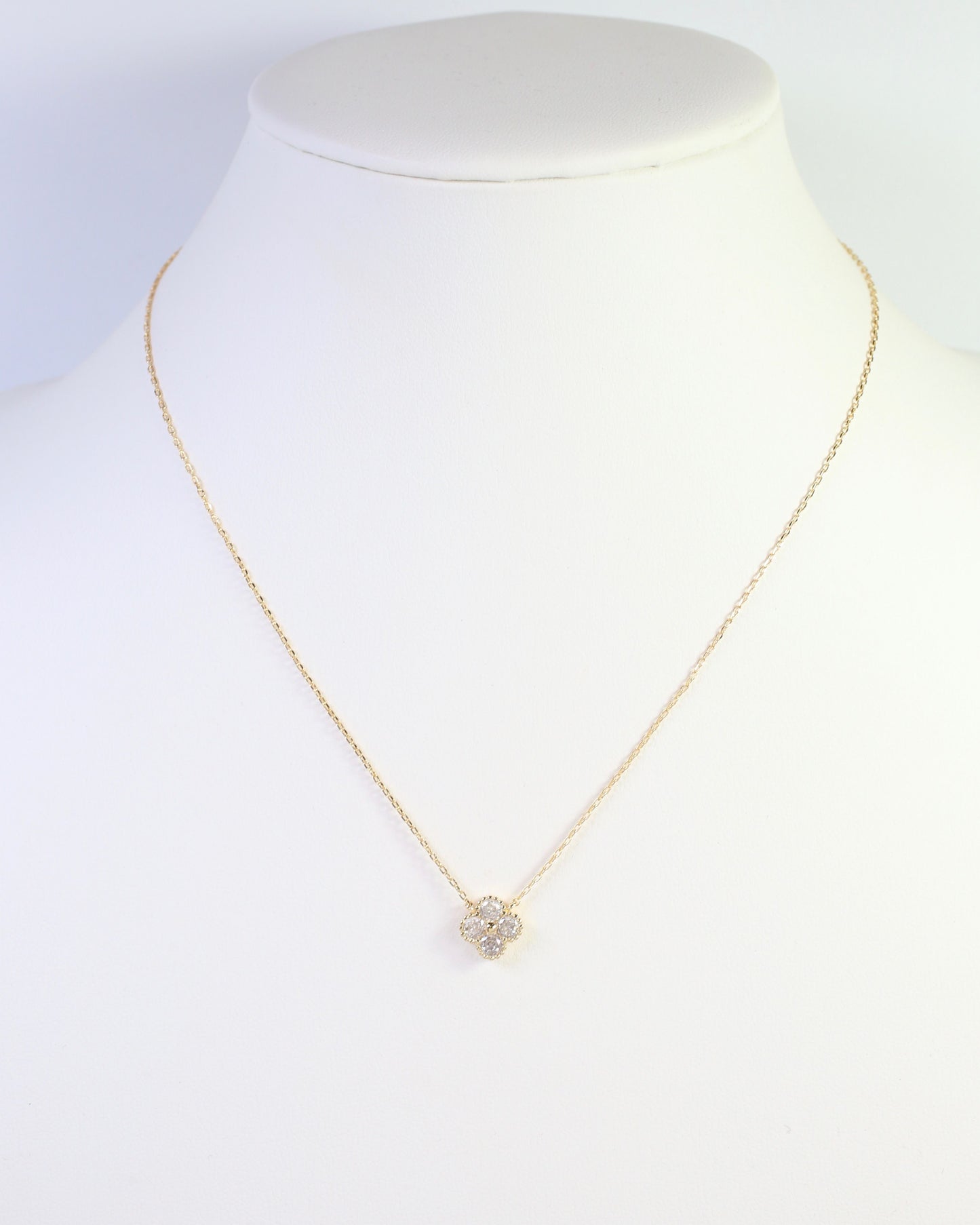 Clovis CZ Clover Necklace WR Gold