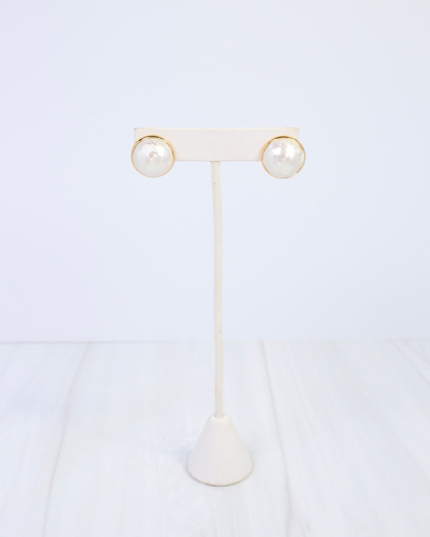 Princeton Textured Pearl Stud Earring WR Gold