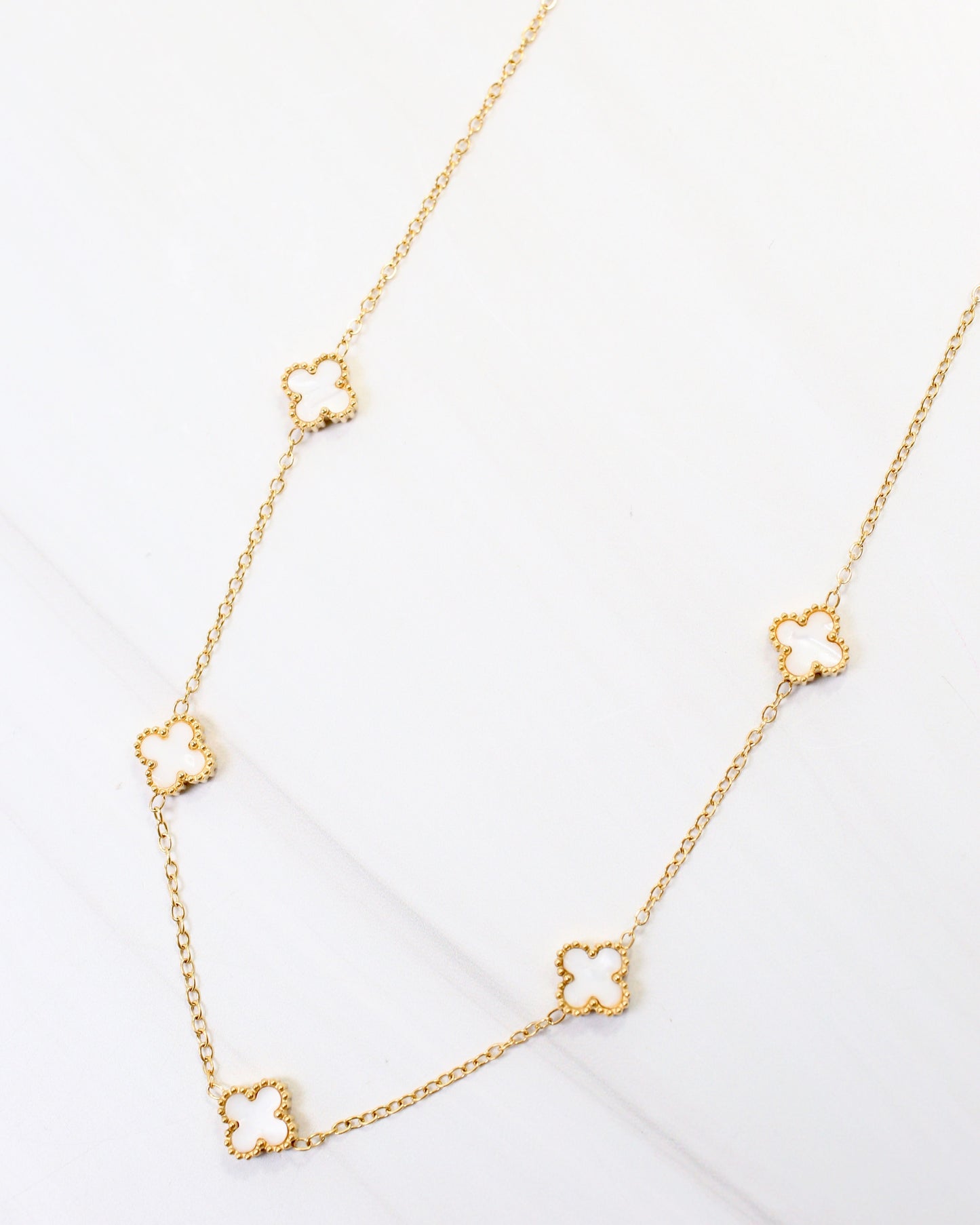 Vineland Mother of Pearl Clover Necklace WR Gold