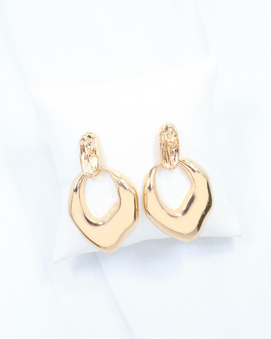 Kamila Textured Dangle Earring Gold