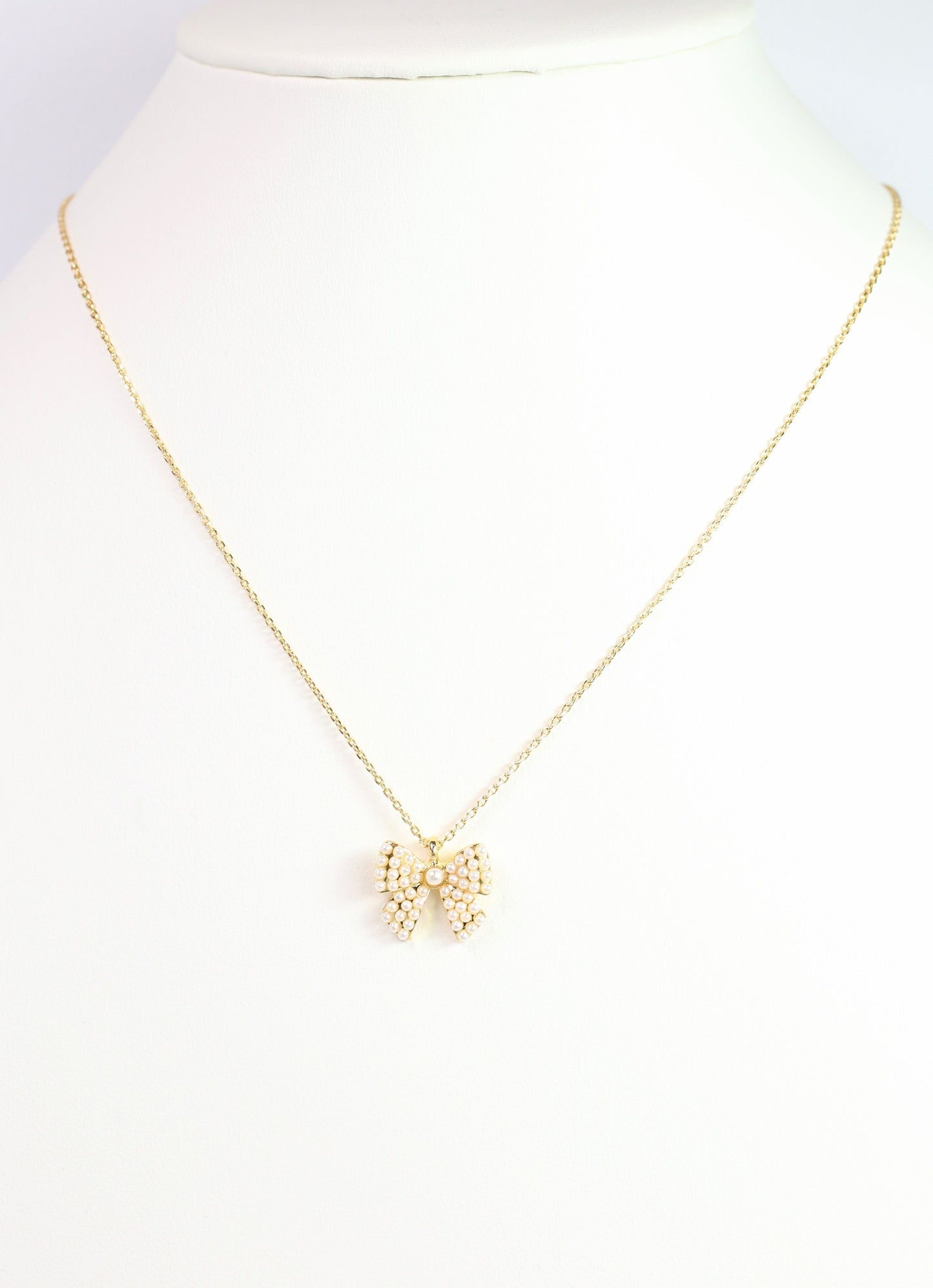 Bennet Pearl Bow Necklace Gold