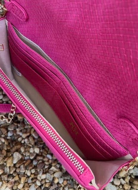 Bryn Clutch/Crossbody Fuchsia