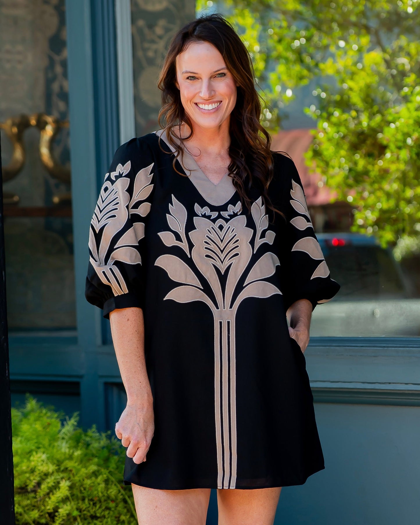 Joplin Floral Applique Shift Dress