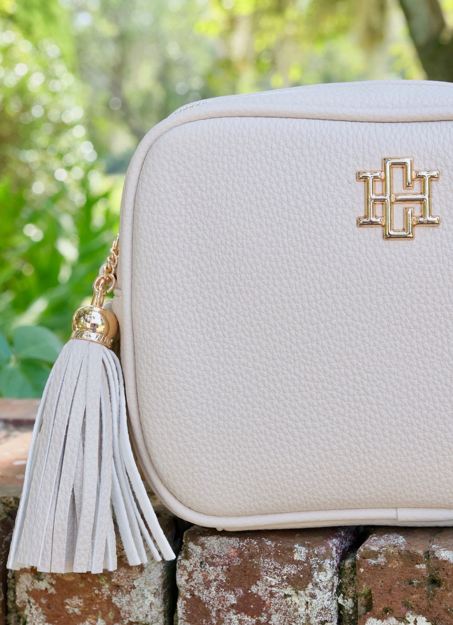 Rylie Crossbody with Tassel Cream