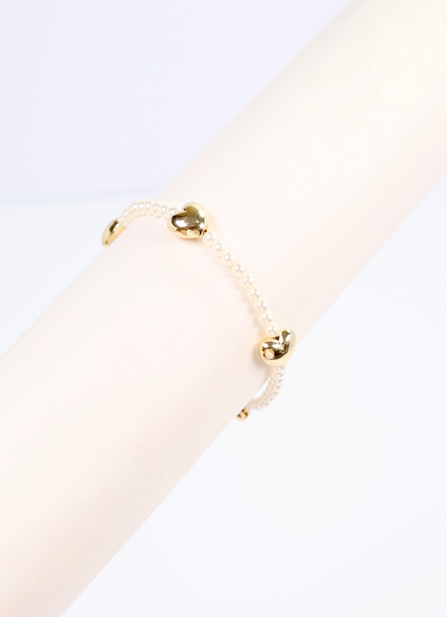 Arwin Puff Heart Pearl Bracelet CREAM