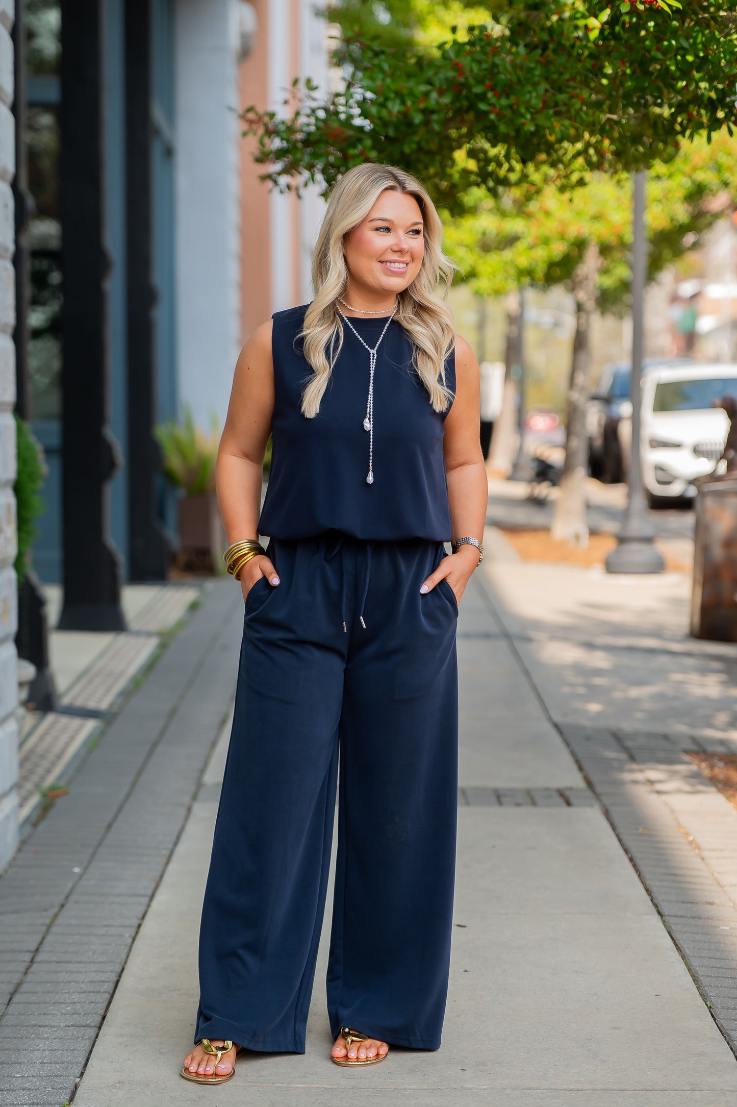 Caso Bubble Hem Sleeveless Top