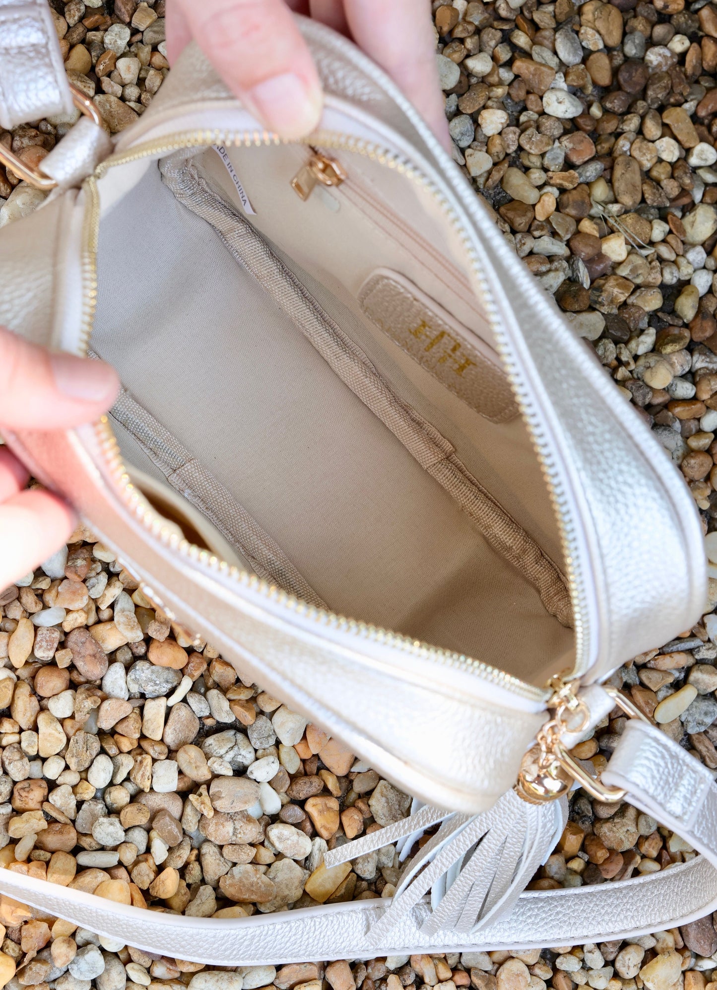 Rylie Crossbody with Tassel Cream