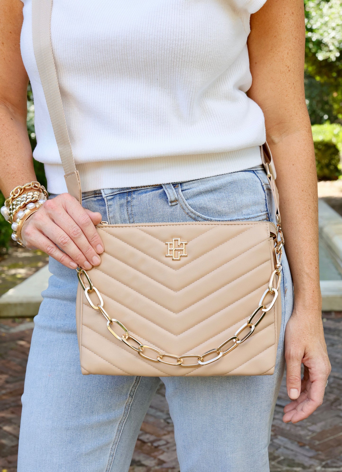 Ariana Crossbody Tan V Quilted