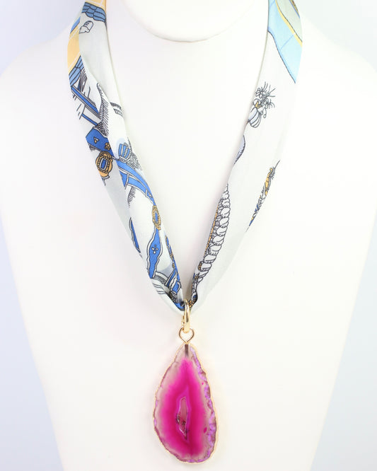 Antonio Agate Charm Fuchsia