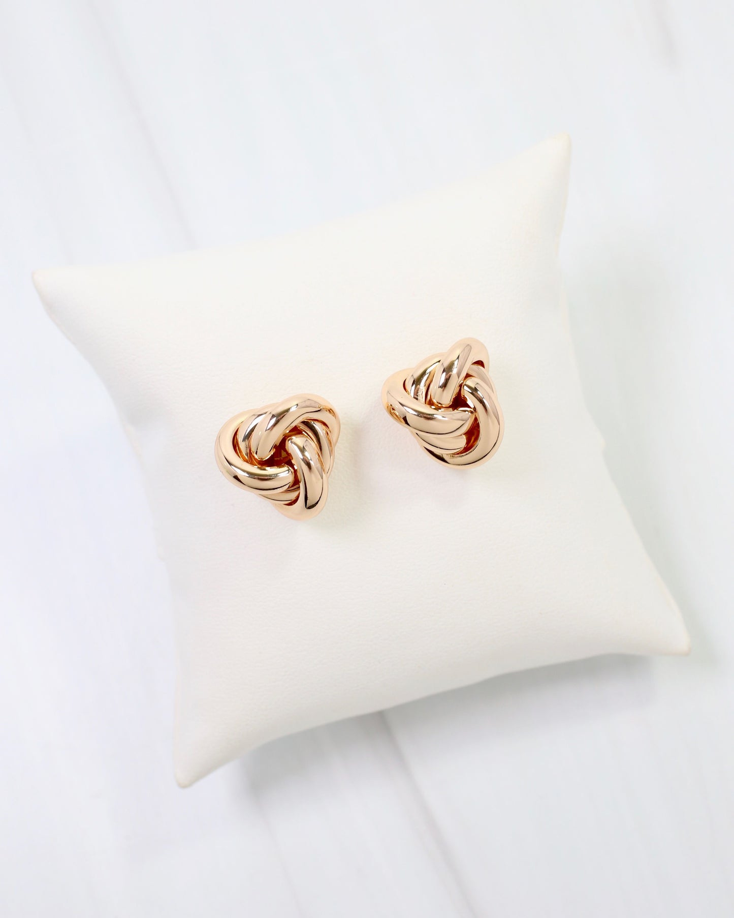 Arbor Knot Stud Earring Gold