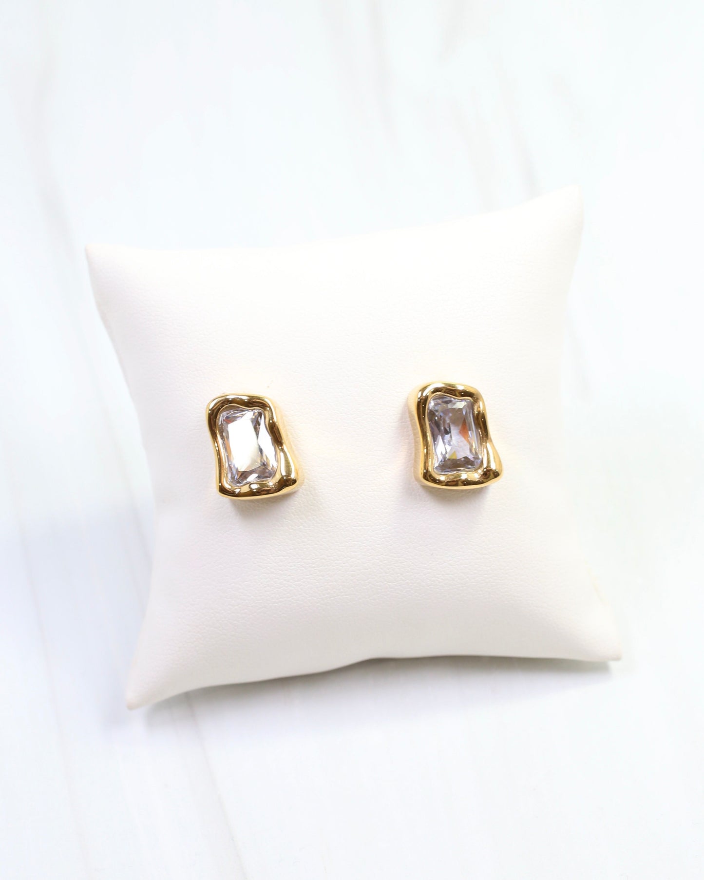 Dana CZ Rectangular Stud Earring WP Gold