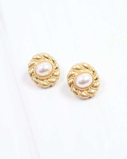 Pressley Pearl Earring Worn Gold
