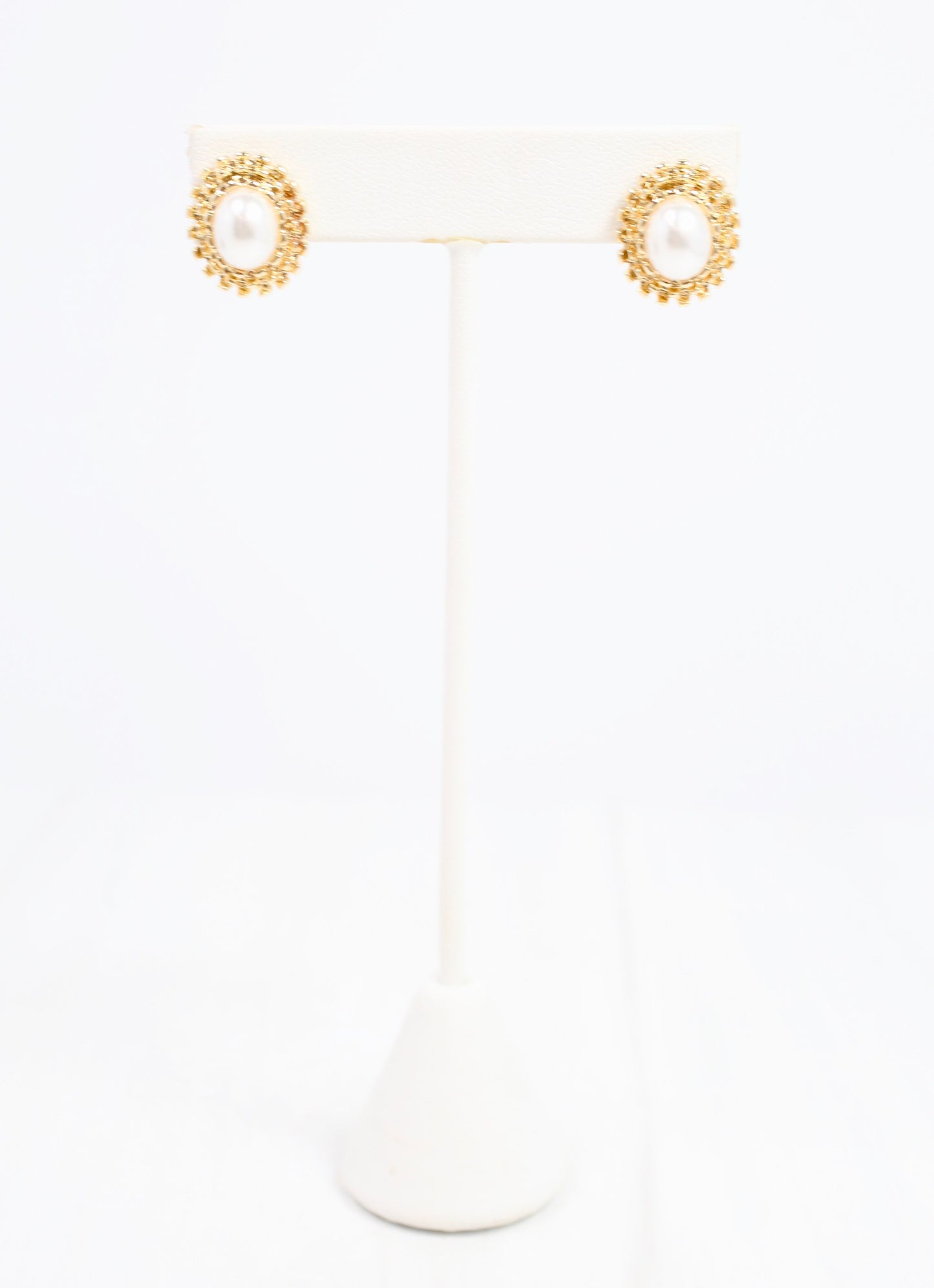 Crowe Pearl Stud Earring Gold