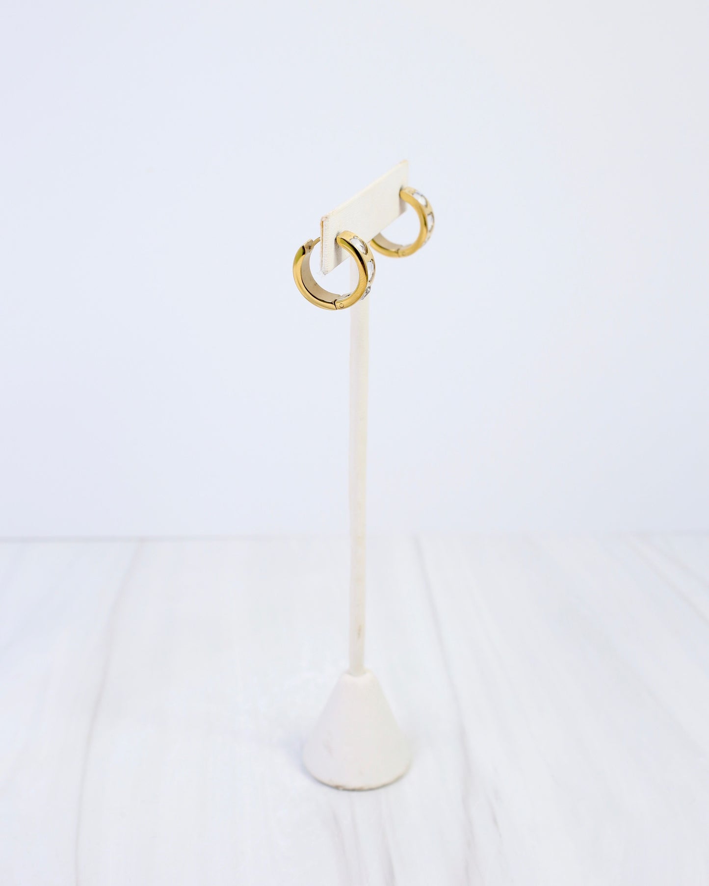 Luci CZ Heart Hoop Earring WP Gold