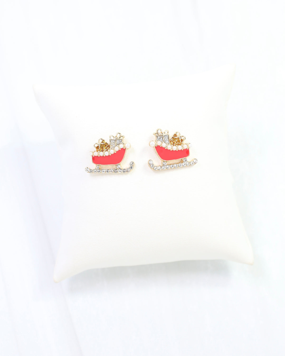 Santas Sleigh Stud Earring Red