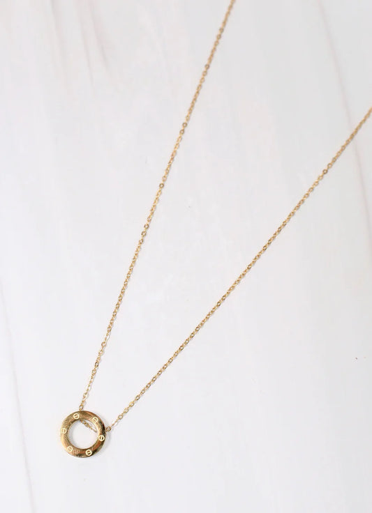 Britannia Circle Charm Necklace GOLD