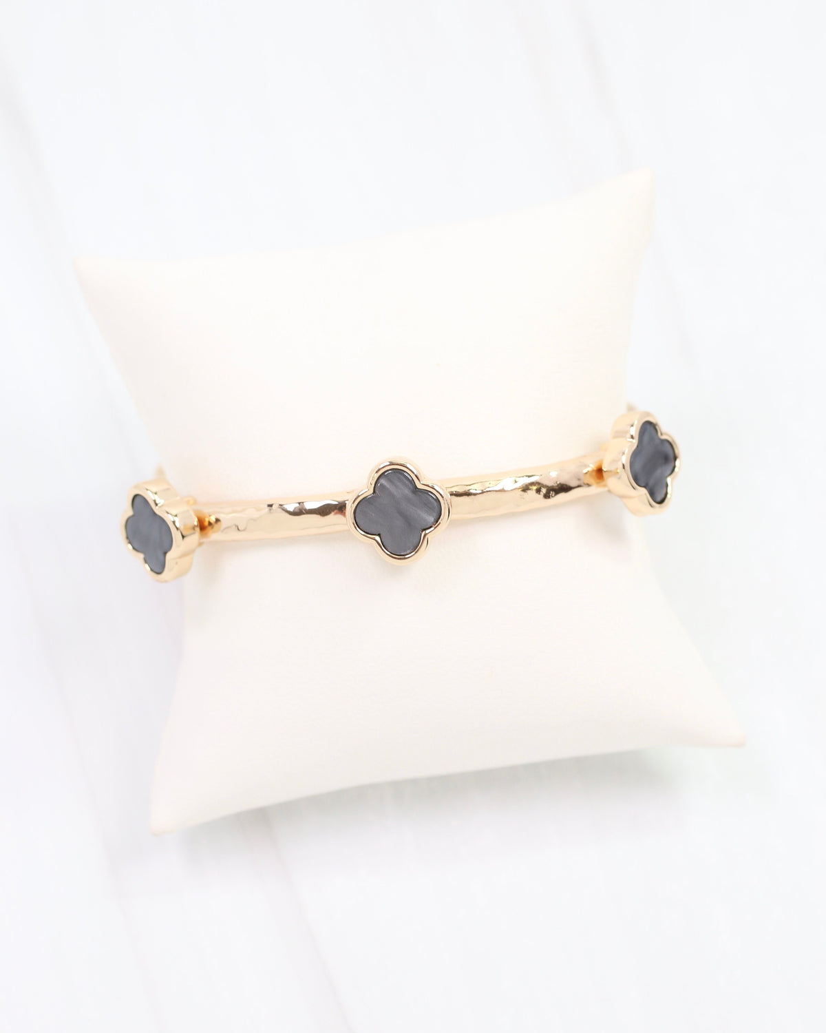 Reuben Clover Stretch Bracelet Gray