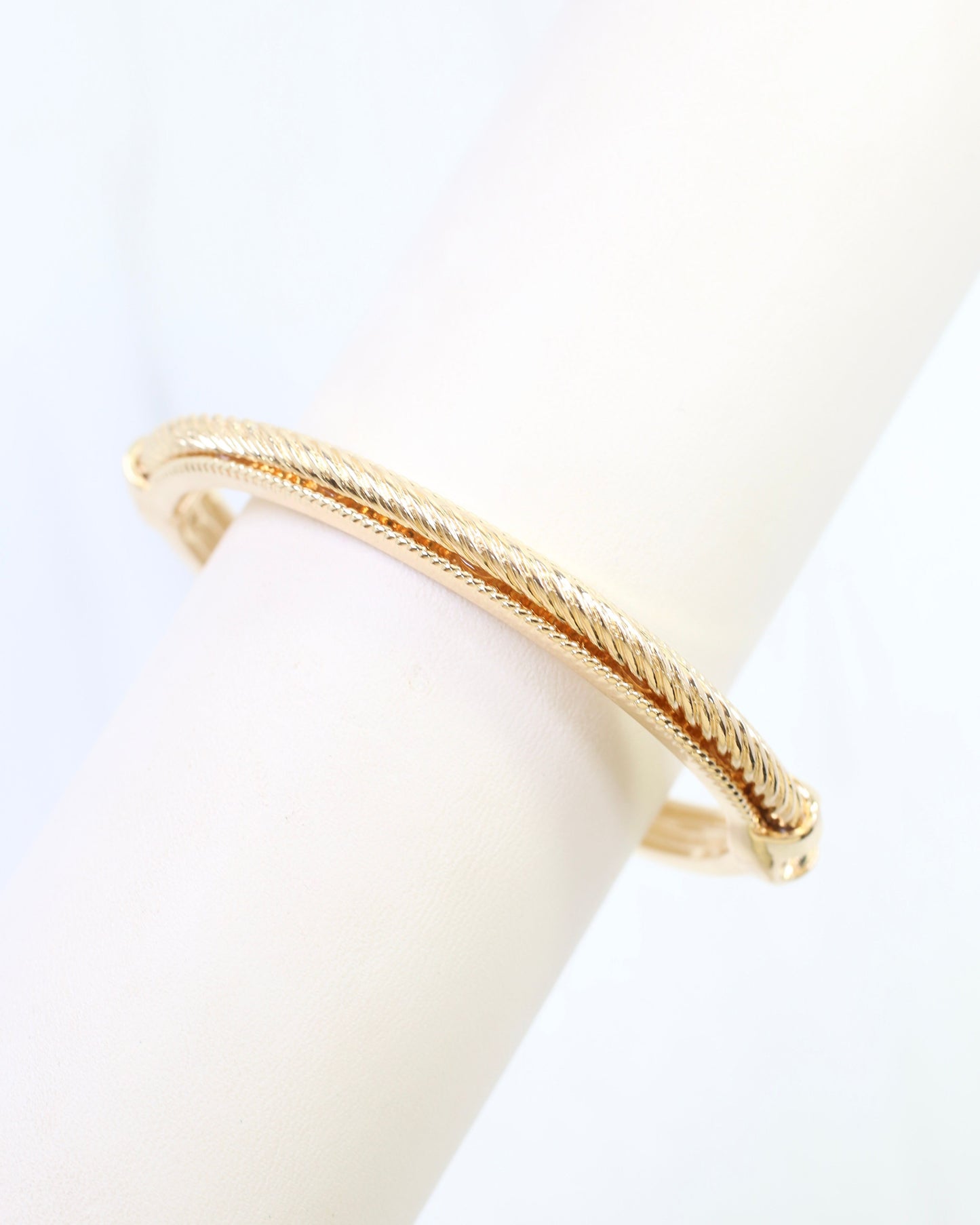 Mina Cable Bangle Bracelet Gold