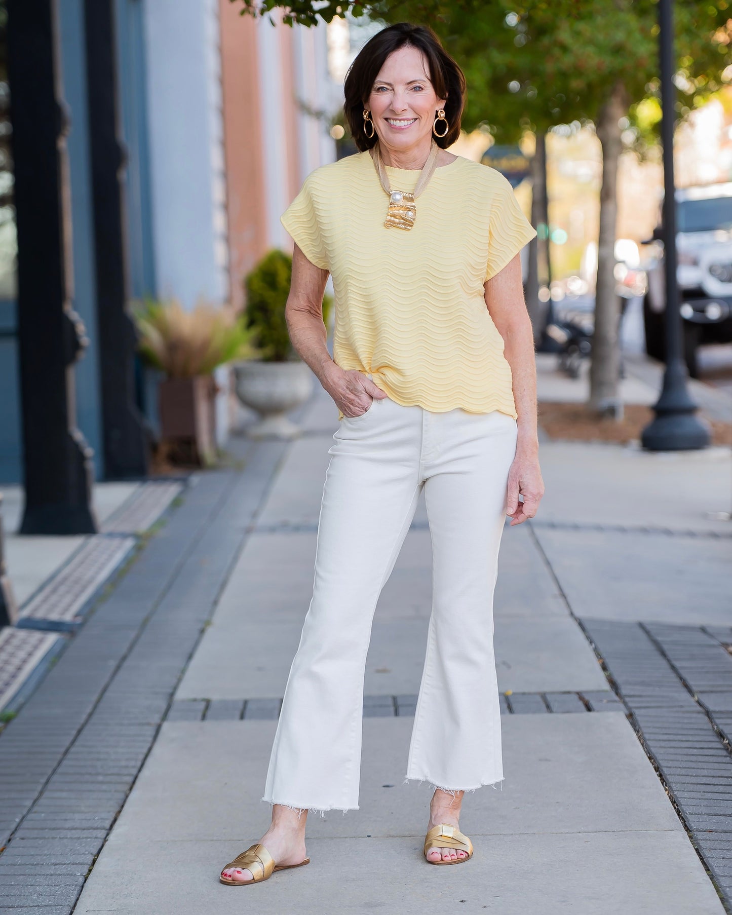 Sunny Scallop Pattern Top-Yellow