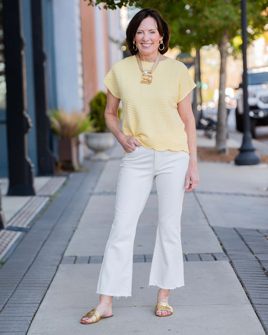 Sunny Scallop Pattern Top-Yellow